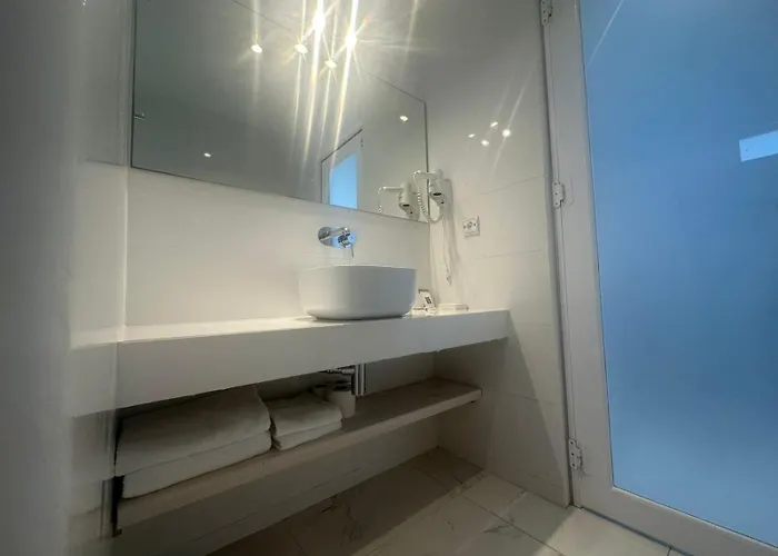 Hotel White Concept Caves (adults Only) Firá