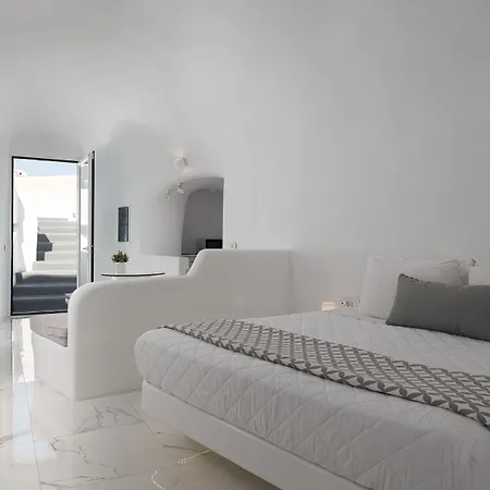 White Concept Caves (Adults Only) 4* Fira (Santorini)