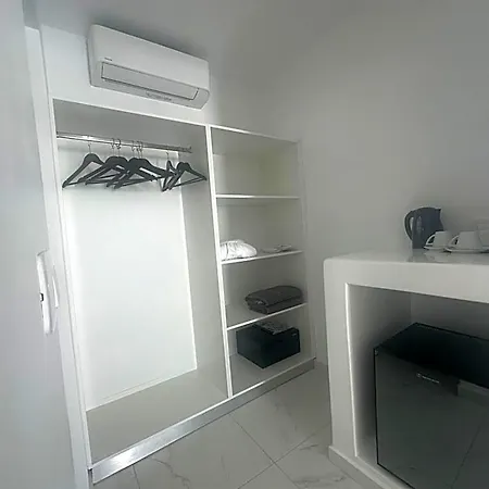White Concept Caves (Adults Only) 4*