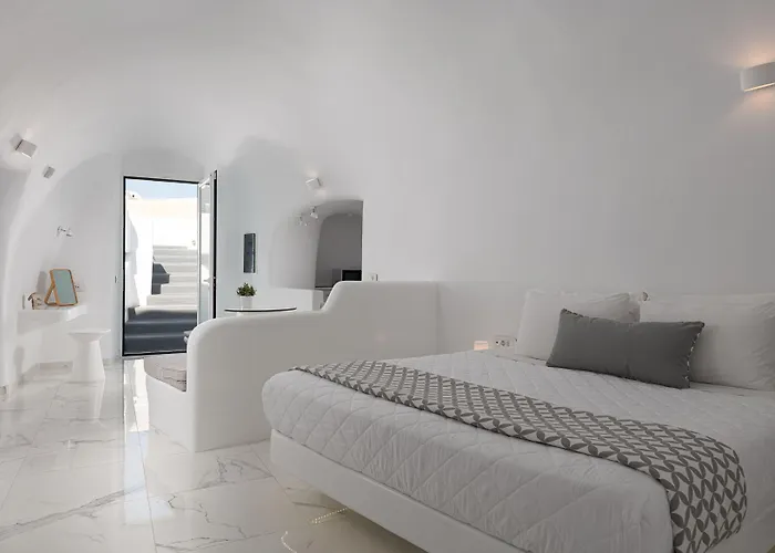 White Concept Caves (adults Only) 4* Firá