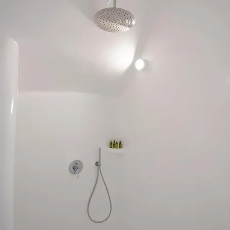White Concept Caves (adults Only) 酒店