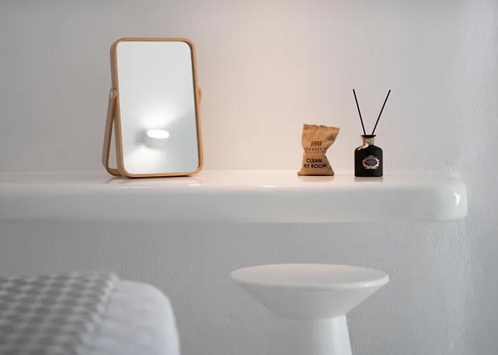 White Concept Caves (Adults Only) 4* Fira (Santorini)