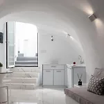 White Concept Caves (Adults Only) Отель Тира